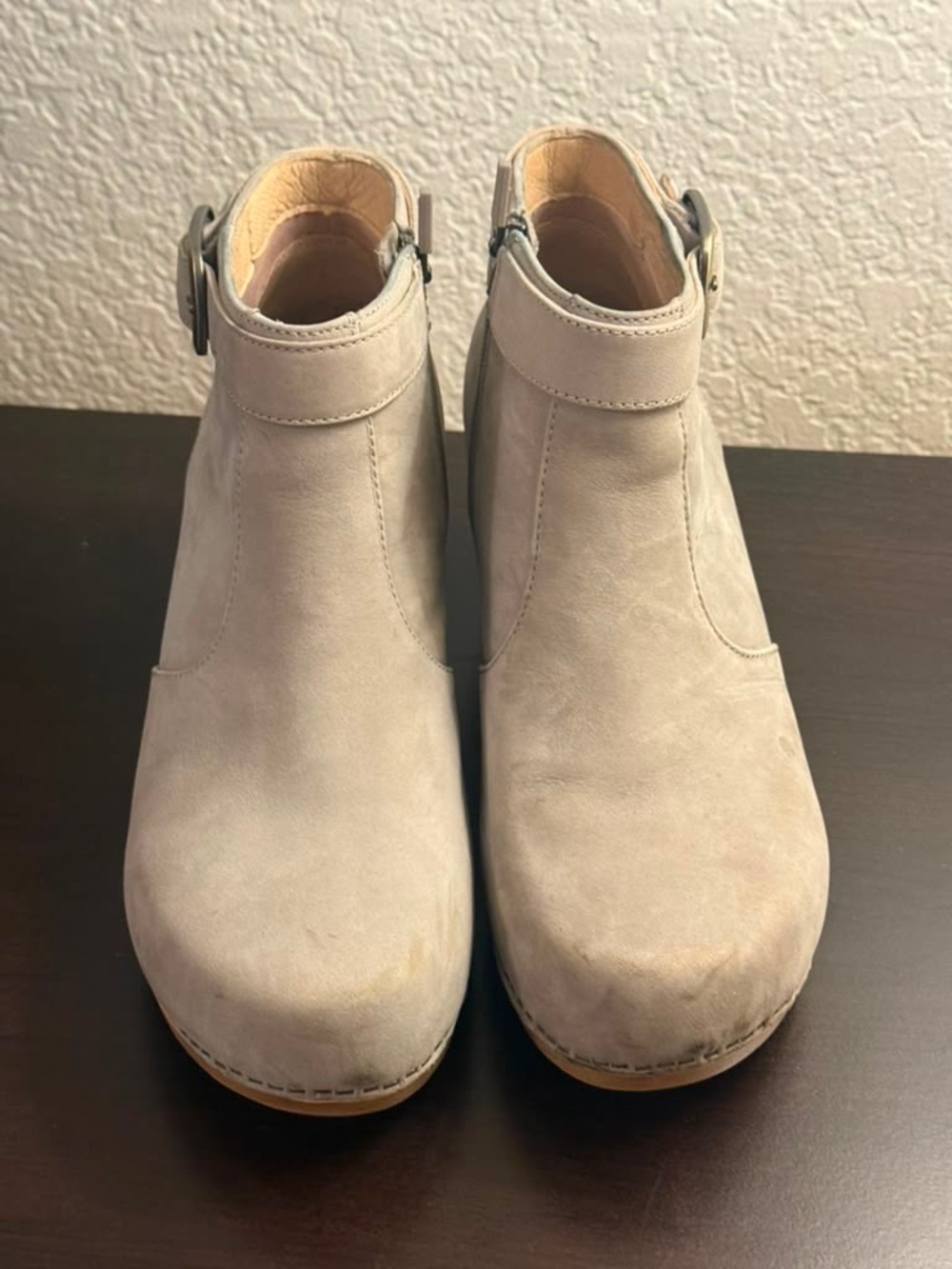 Dansko Taupe Gray Leather Ankle Booties Side Zip Buckle Comfort Heel EU 40 US 10